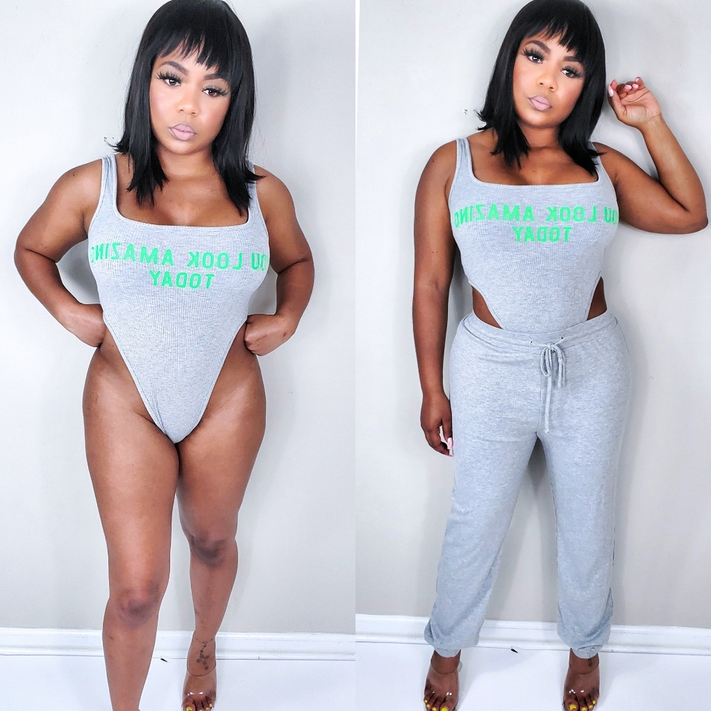 "U LK AMAZING" Jogger Set - Picture 2 of 3